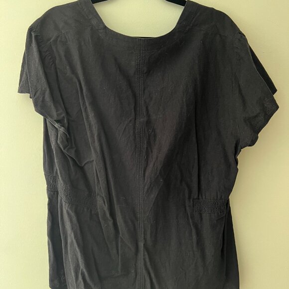 H&M V Neck Black Top with Button Detail Size 18 - Picture 3 of 3